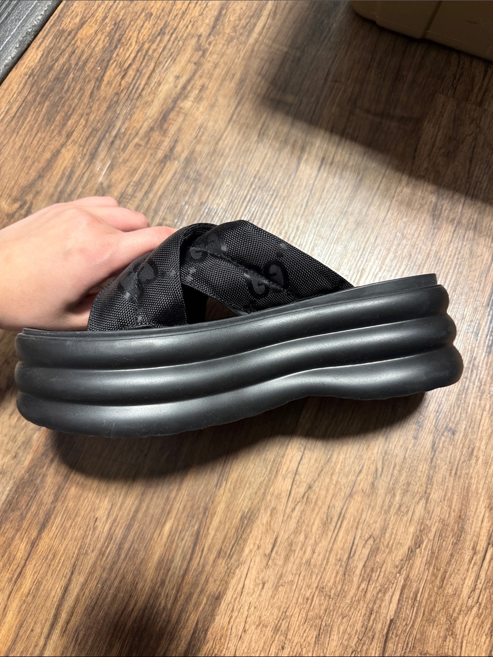 Gucci Black Crisscross Platform Sandals - Picture 2 of 3